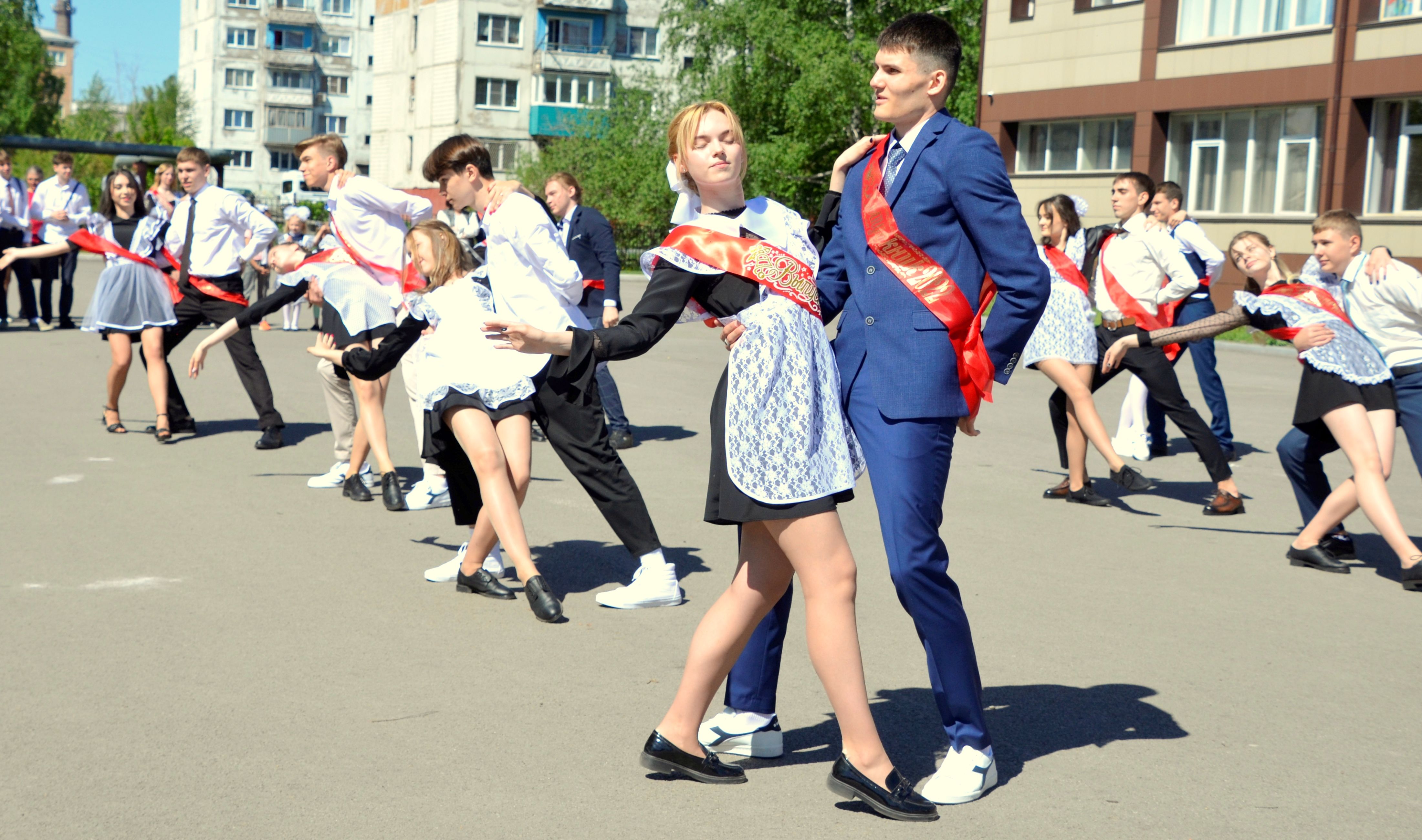 Мелодия взрослой жизни | 03.06.2022 | Ленинск-Кузнецкий - БезФормата