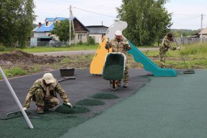 Красная Поляна: есть где играть детворе!